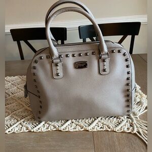 Michael Kors purse like new